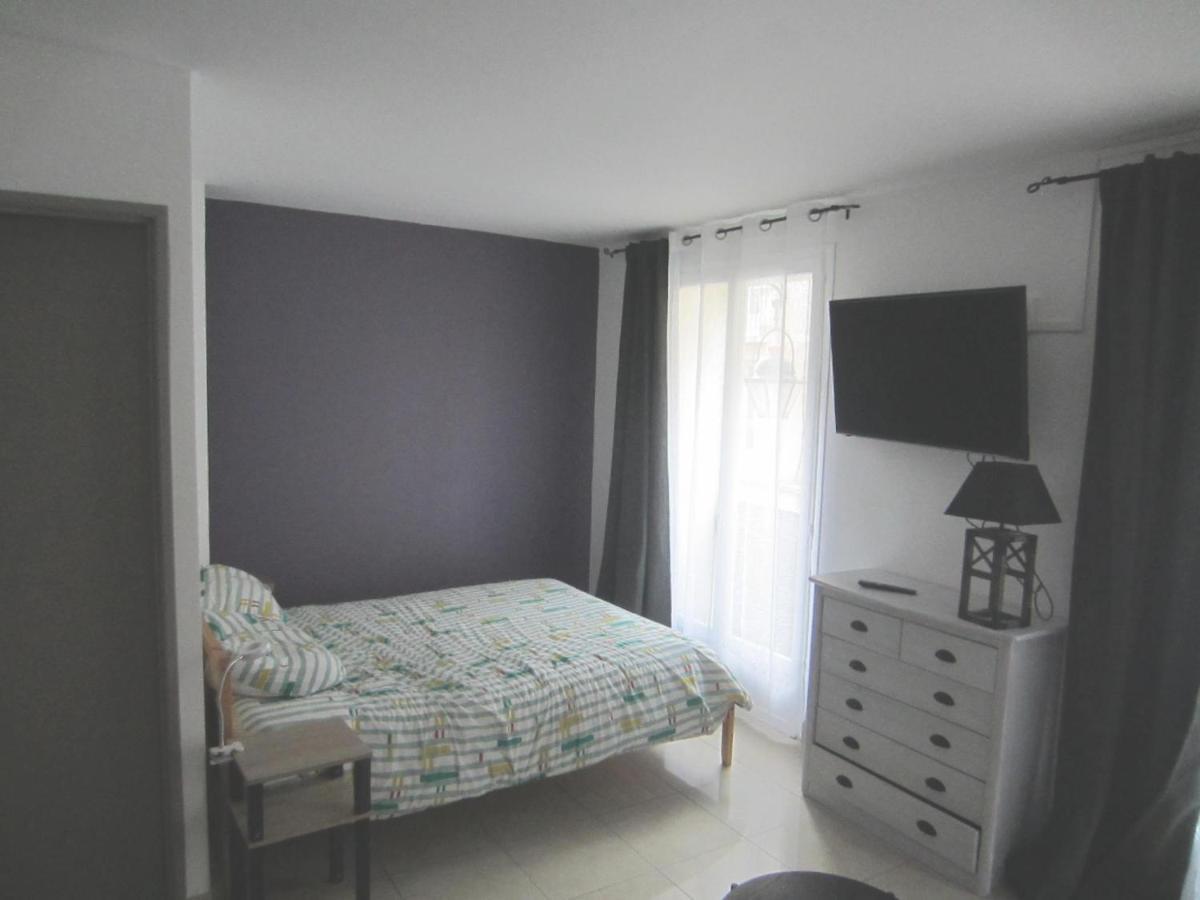 Studio Hyper Centre Avec Terrasse A 1 Rue De La Plage Et2 Apartment Dieppe Exterior photo